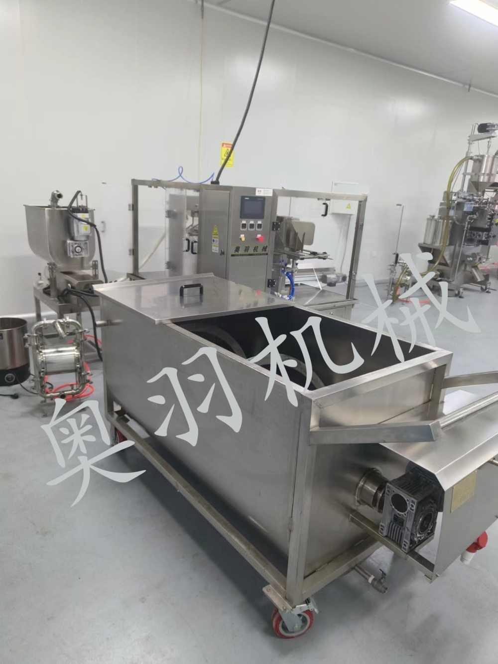 帶你了解給袋式醬料包裝機(jī)新型整套包裝流程